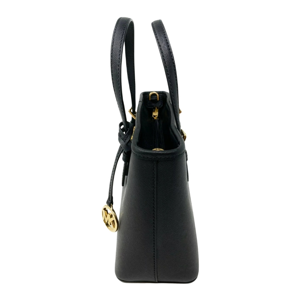 Michael kors carry bucket bag best sale